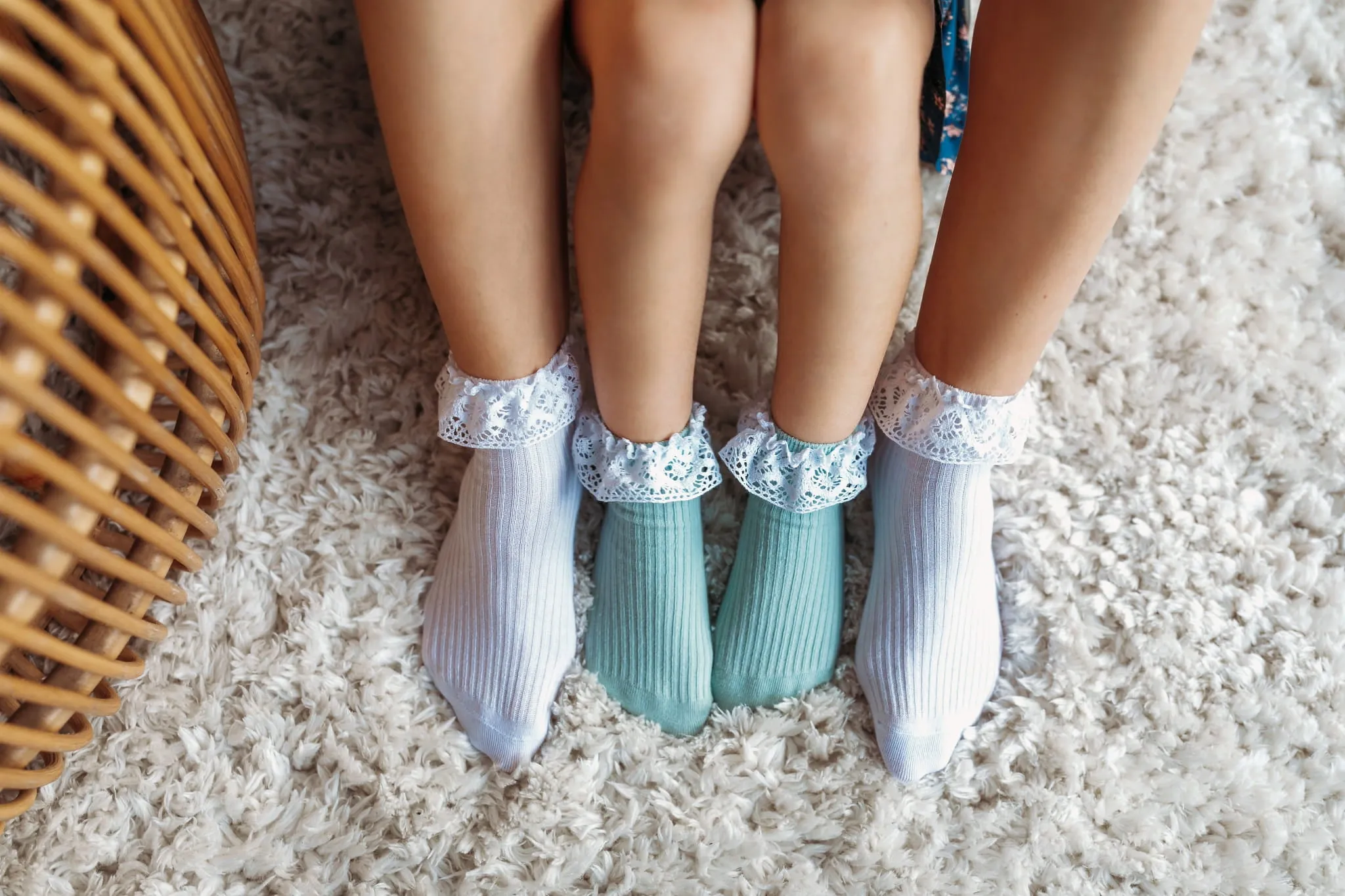 Mama's Feet Children's Socks with lace Vintage Love - Mint