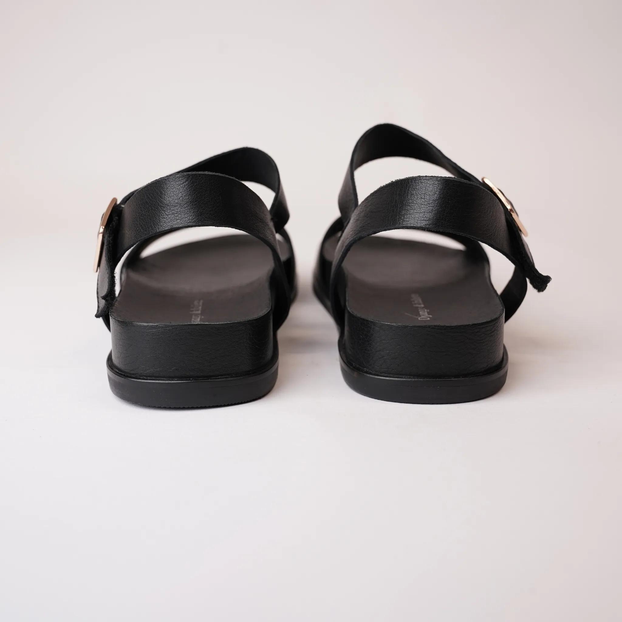 Qitso Black Leather Sandals