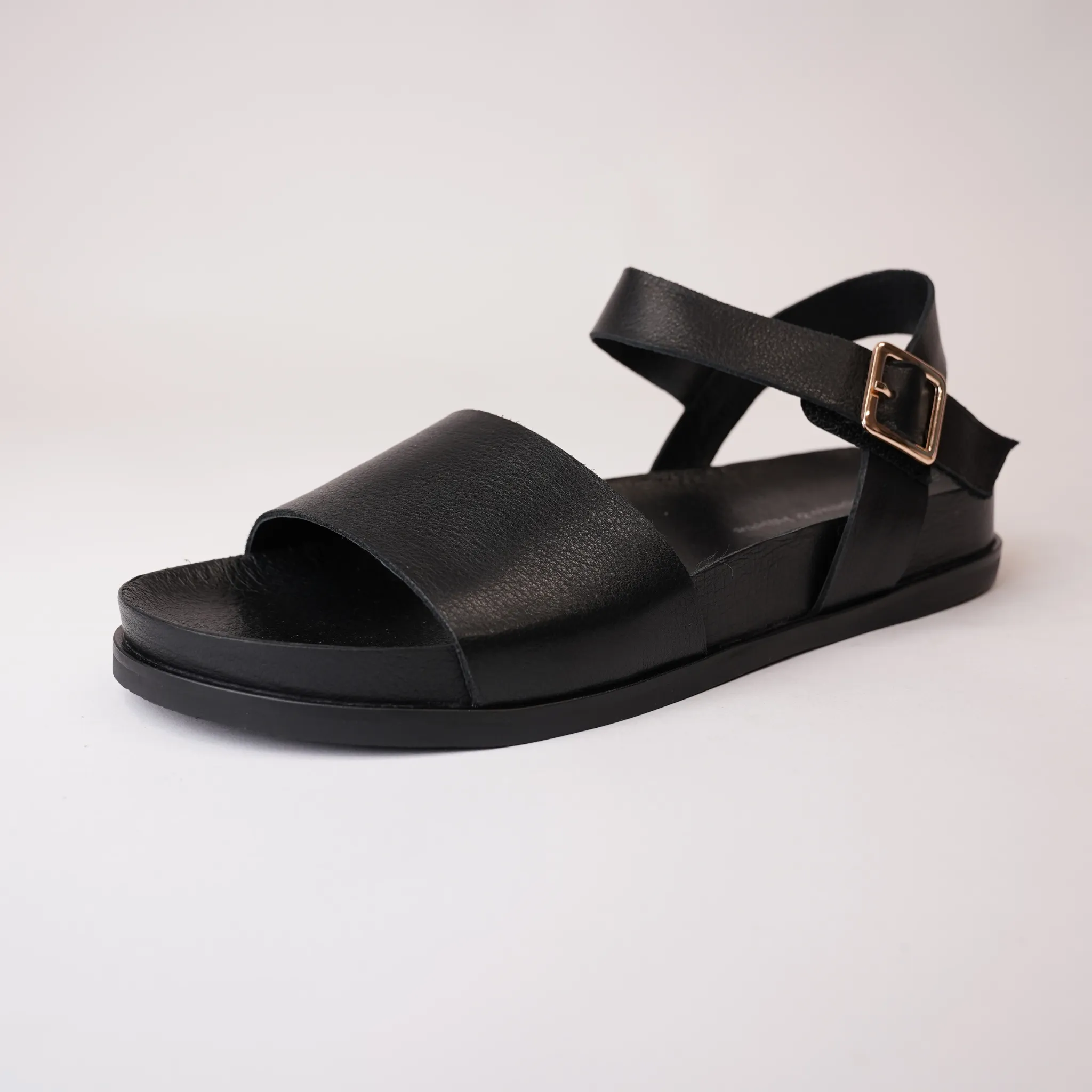 Qitso Black Leather Sandals