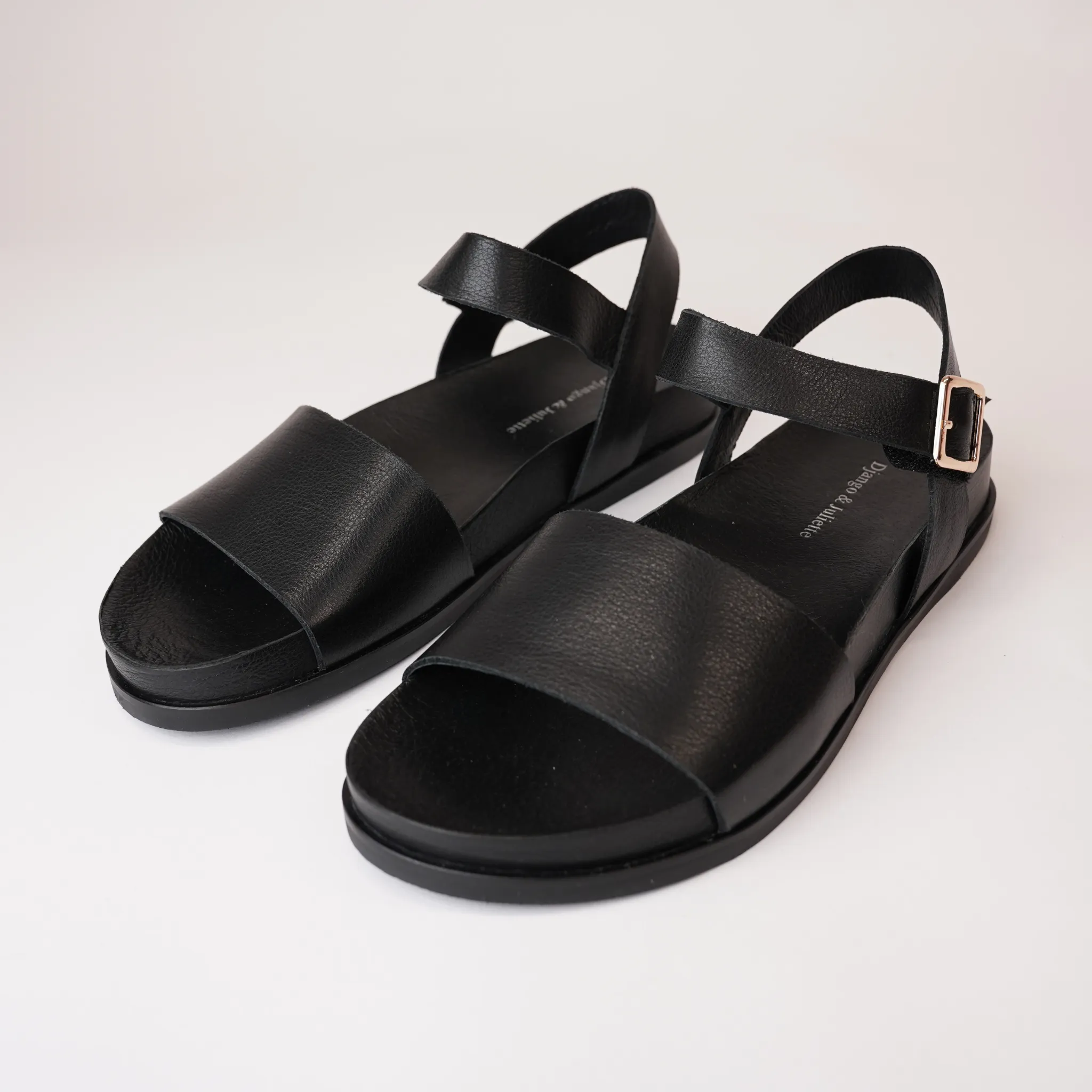 Qitso Black Leather Sandals